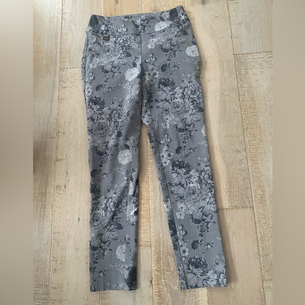 LISETTE L Montreal Floral Pants Sz. 4